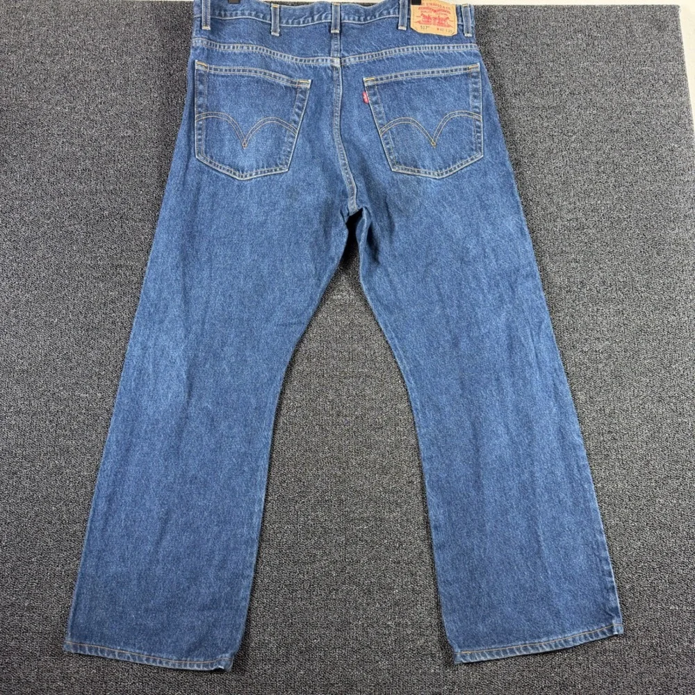 Vintage Levi's 517 Bootcut Denim Jeans Medium Wash Size 40x30 Western 2000s Y2K